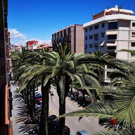 Bonito Y Bien Ubicado En El Soho De Malaga.